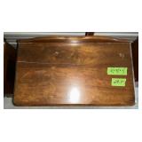 ANTIQUE WOODEN CHEST OF DRAWERS OR COMMODE,