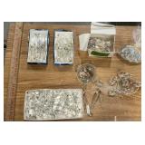 CHANDELIER/KEROSENE LAMP CRYSTAL PRISMS