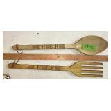 LARGE PLASTIC SPOON AND FORK