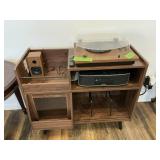 STEREO CABINET W AIWA STEREO DISC TURNTABLE