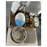 HOUSEHOLD MISC-OIL LAMP-SCALE-STAINLESS BOWLS X3