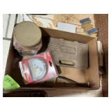 MILWAUKEE HOLESAW + WOODWORKER HOLE SANDING KIT