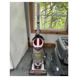 HOOVER UPRIGHT VAC