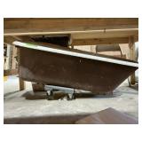 VINTAGE CAST IRON BATH TUB