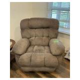 RECLINER