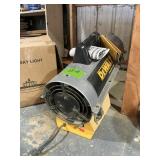 DEWALT- 150,000 PROPANE CONSTRUCTION HEATER