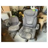OFFICE CHAIRS X2