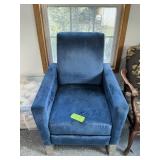 RECLINING CHAIR