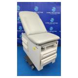 UMF 5240 Exam Table