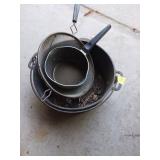 Cast Iron Pot with Mesh Strainers
