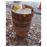 7 TIMES BID Bushel Baskets W/ Contents
