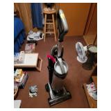 Bagless Upright Vacuum Cleaner