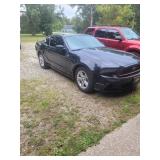 2013 Ford Mustang V6 Coupe in Black