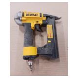 DeWalt DWFP1838 Finish Stapler