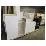 Full Pallet of Display Cases and Items