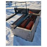 Floor Hand-Operated Fork Lift in Crate