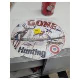Circular Metal Sign with Hunting Theme