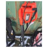 B & D Electric Leaf Blower/Vacuum