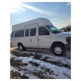 Ford E350 Handicap Van w/ Braun Lift