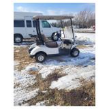 14 Yamaha Gas Golf Cart in Working Order