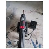 Skil Twist Screwdriver with Charger