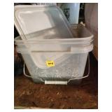 Roofing Nails with Lid