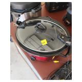 Crock-Pot Slow Cooker With Lid