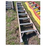 Louisville Fiberglass 8ft Step Ladder