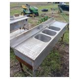 Stainless Steel Sink with 3 Tubs 6ft