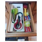 Contents of Kitchen Drawer