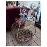 Decorative Metal CAT BED with Accents