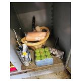 Art and Cleaning Items