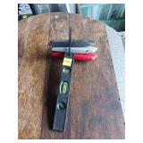 Level and 3 Razor Knives Set