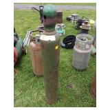 Compressed Oxygen Gas Cylinder