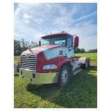 2003 Mack Vision Day Cab Truck
