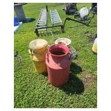 3xBIDï¿½ Metal Milk Cans