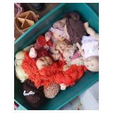 Tote of Cabbage Patch Dolls