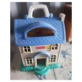 Fisher-Price Dollhouse Play Set