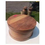 Round Wooden Hat Box with Removable Lid