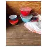 Anchor Hocking Mixing Bowls With Lids