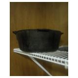 Cast Iron Dutch Oven with Wire Bail Handle