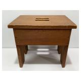 Primitive Handled Cricket Footstool