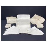 Vintage Embroidered Linen Tablecloth & Napkin Sets