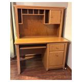Wooden L-Shaped Desk with Hutch Unit