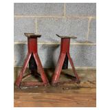 Red Metal Adjustable Jack Stands