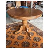 Oak Round Pedestal Dining Table