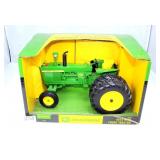John Deere 4010 Tractor