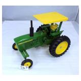 John Deere Tractor w/Canopy