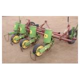 3-Pt Tool Bar w/4 JD 71 Planter Boxes