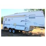1999 Starcraft 250 SKS 5th Wheel Camp Trailer